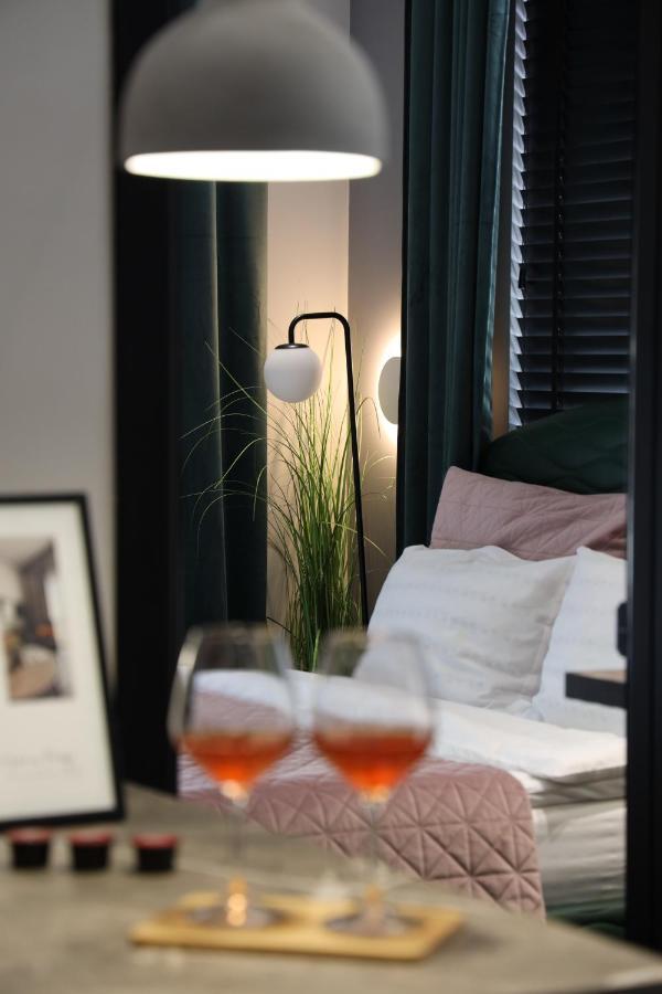 Urban Stay Tirana Deluxe Εξωτερικό φωτογραφία