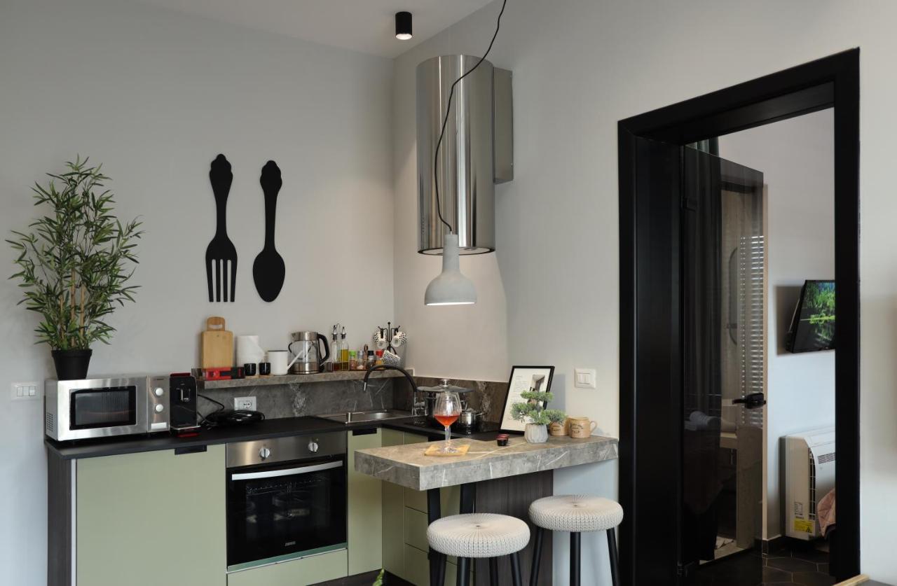 Urban Stay Tirana Deluxe Εξωτερικό φωτογραφία